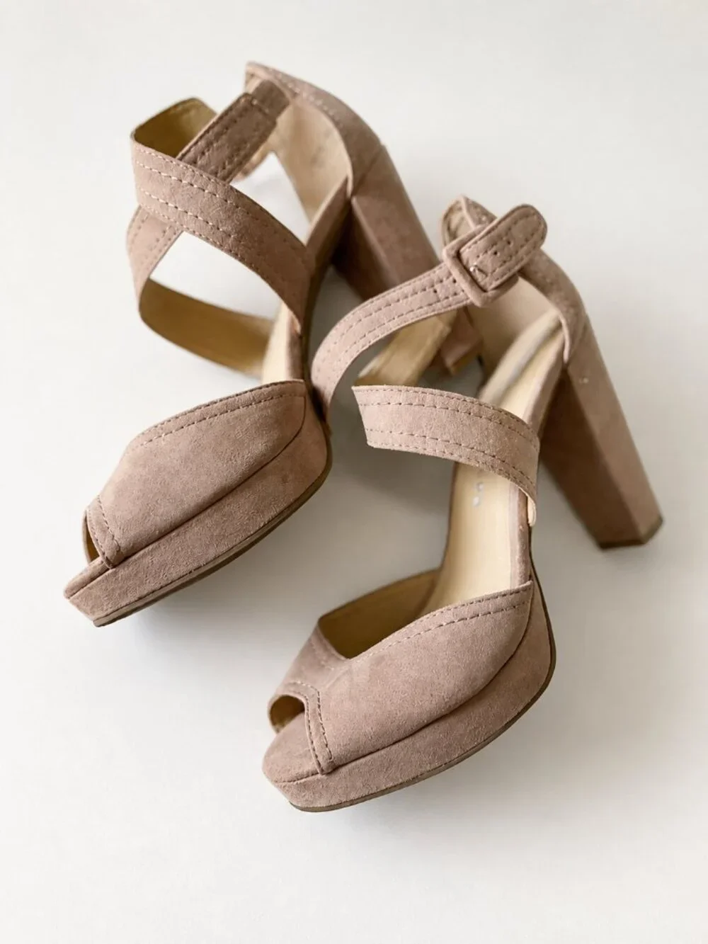 Chinese Laundry All Access Dusty Taupe Block Heel Sandals Size 10M